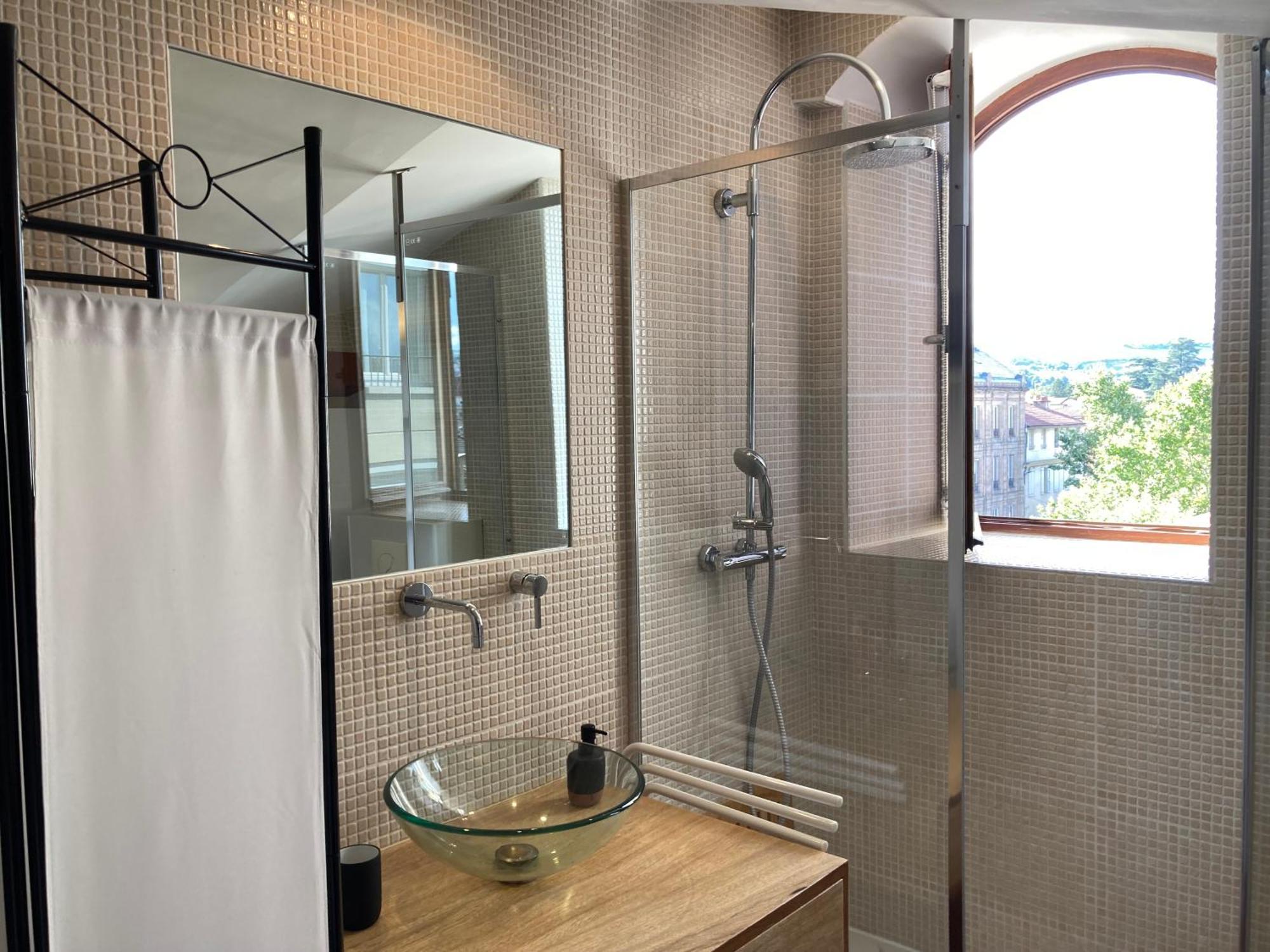 Duplex De La Republique Apartment Millau Luaran gambar